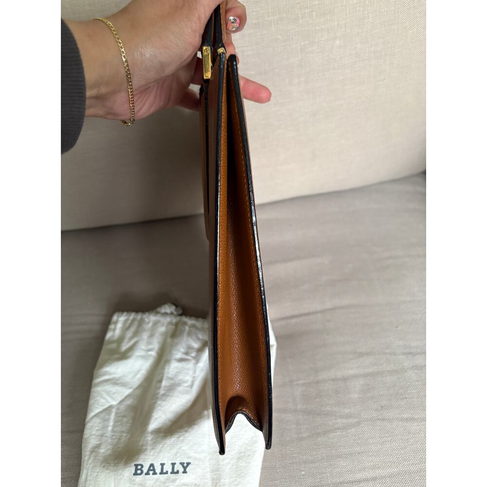 Vintage Bally Structured Top Handle Satchel (Brown Leather with Turnlock) - Picture 7 of 7